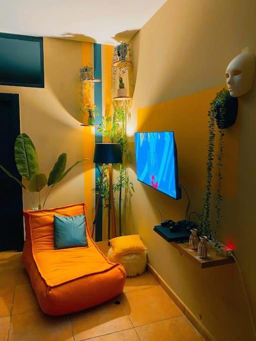 City Central Amazona Appartment Тирана Екстер'єр фото